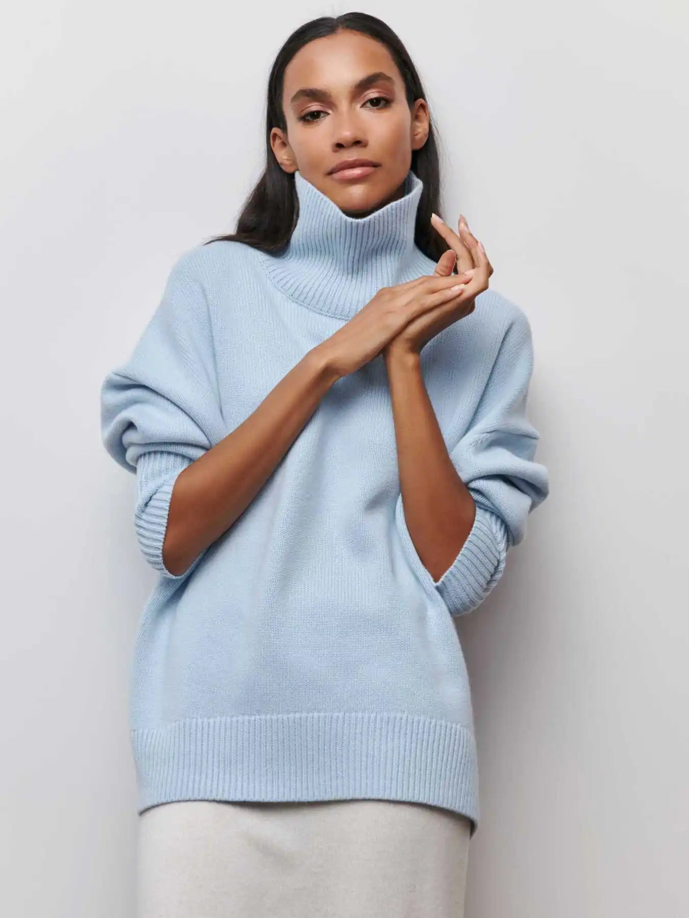 Olivia | turtle neck Sweater