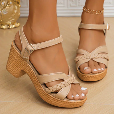 Sarah - Orthopaedic fashion sandals